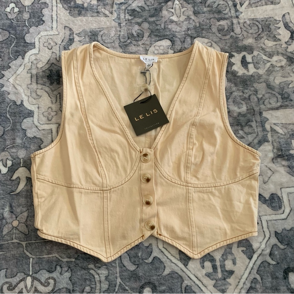 NWT Le Lis Cream Denim Button Down Top Size L